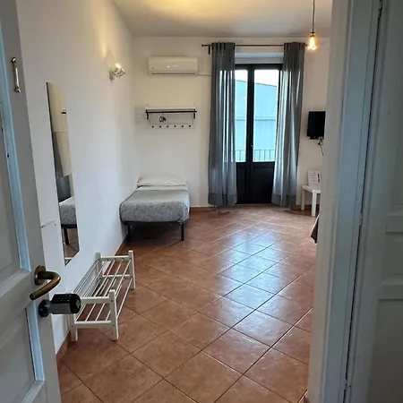 Palazzo Curro Guest house
